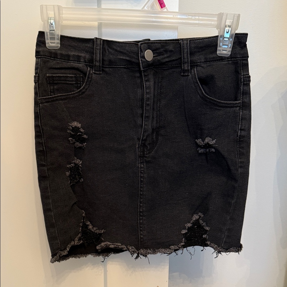 SHEIN Black Distressed Mini Skirt